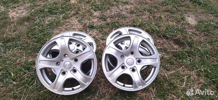 Продаются диски