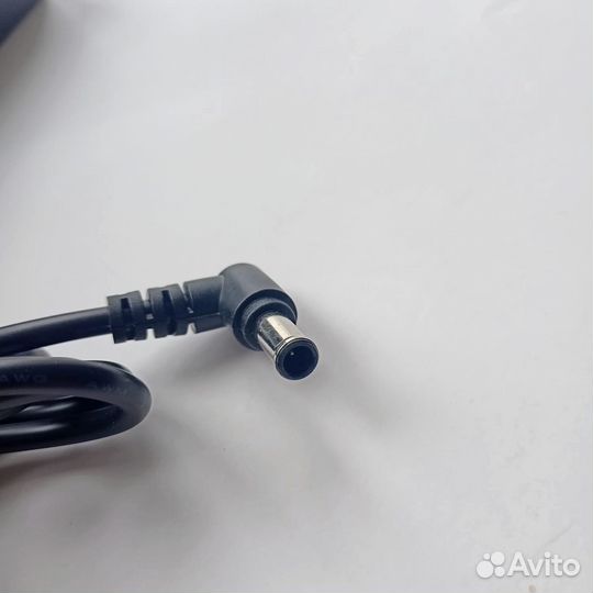 Блок питания для комбоусилителей Vox 19V