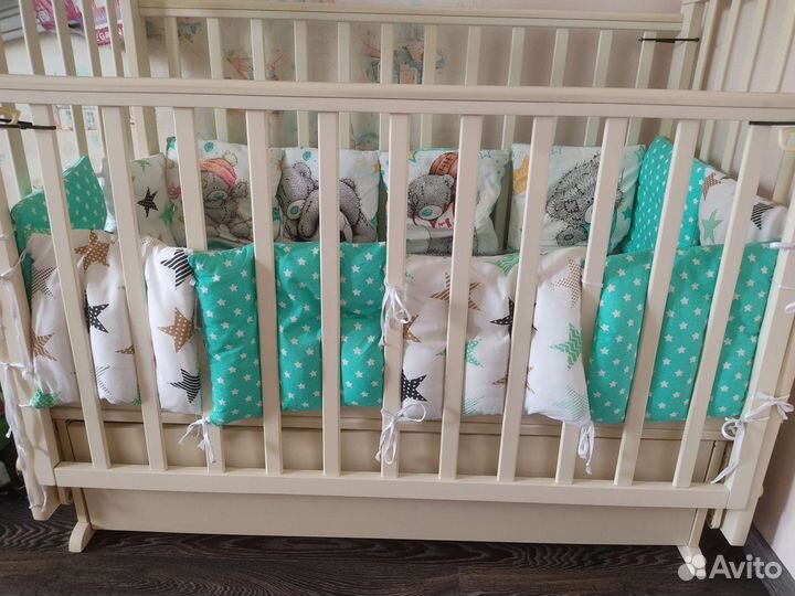 Бортики в кроватку