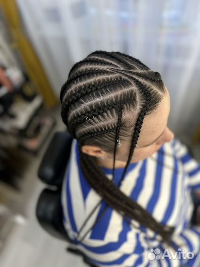 Косы с канекалоном, хвосты, брейды