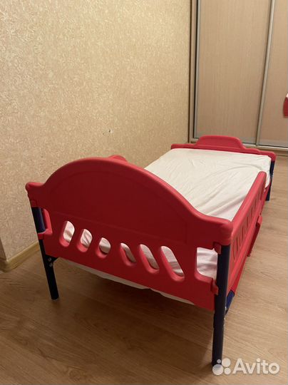 Кровать детская