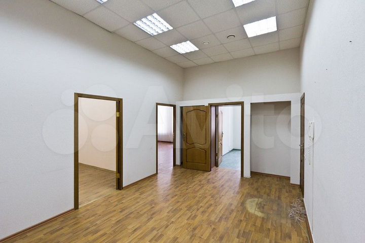 Сдам офисное помещение, 111.7 м²