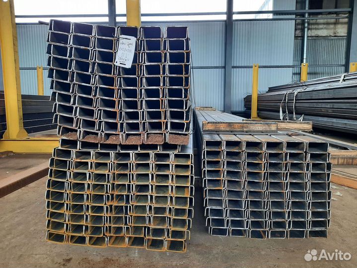 Швеллер стальной