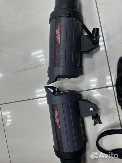 Студийный импульсный свет