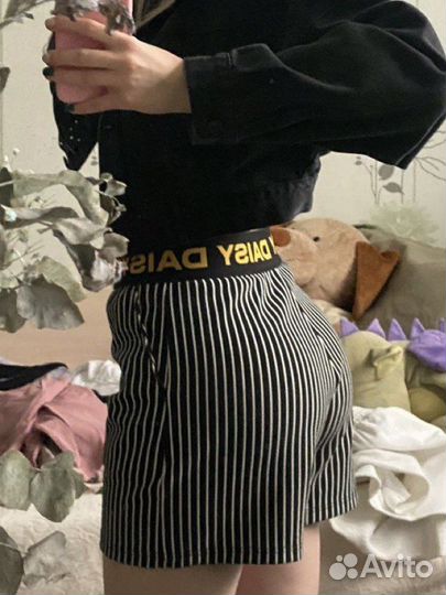 Шорты женские