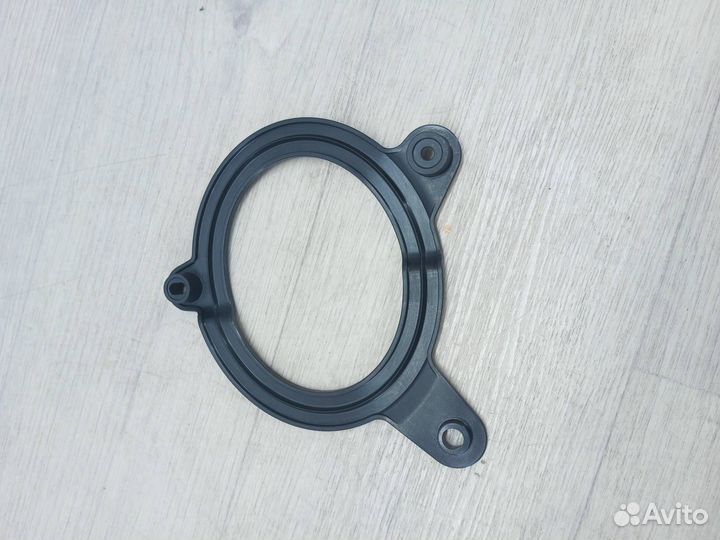 Кронштейн (крепление) BMW 7 F01/F02 2010