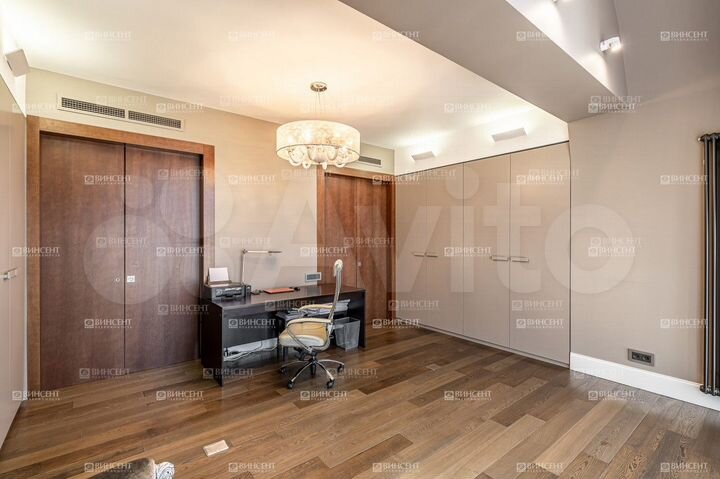 4-к. квартира, 343,5 м², 12/12 эт.