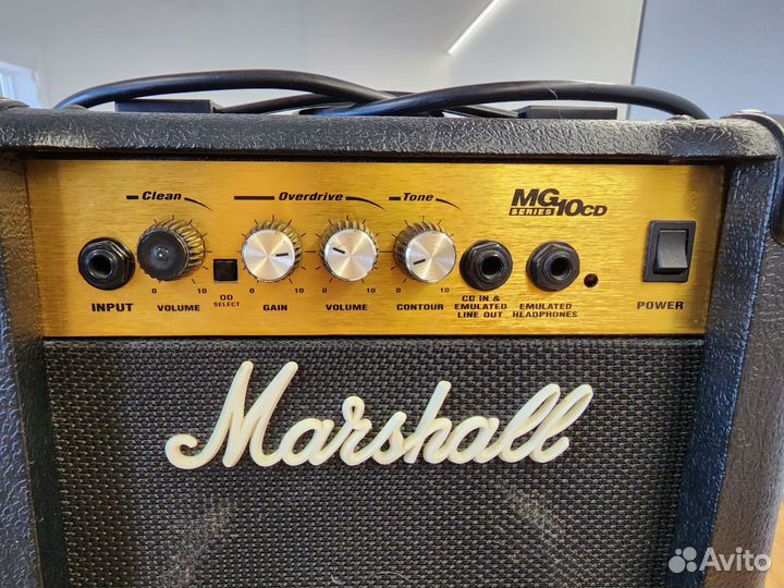 Комбоусилитель Marshall mg10cd