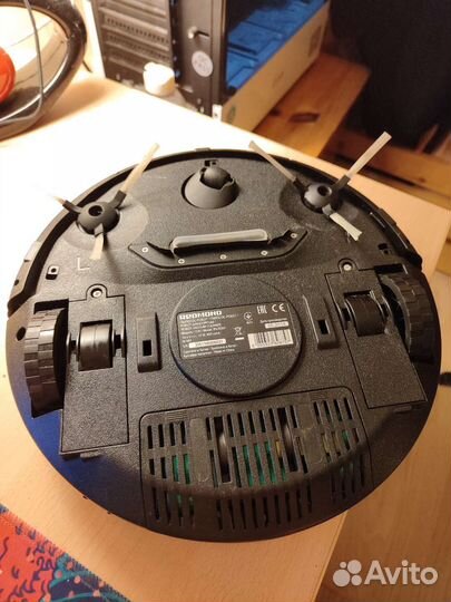 Робот пылесос