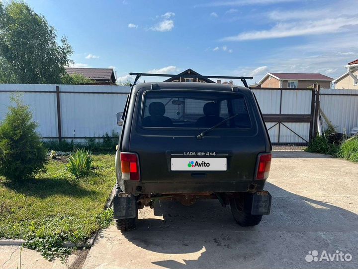LADA 4x4 (Нива) 1.7 МТ, 1998, 100 000 км