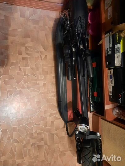 Самокат взрослый электрический бу