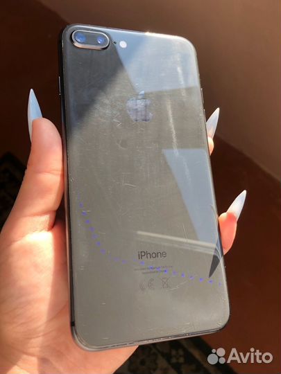 iPhone 8 Plus, 128 ГБ