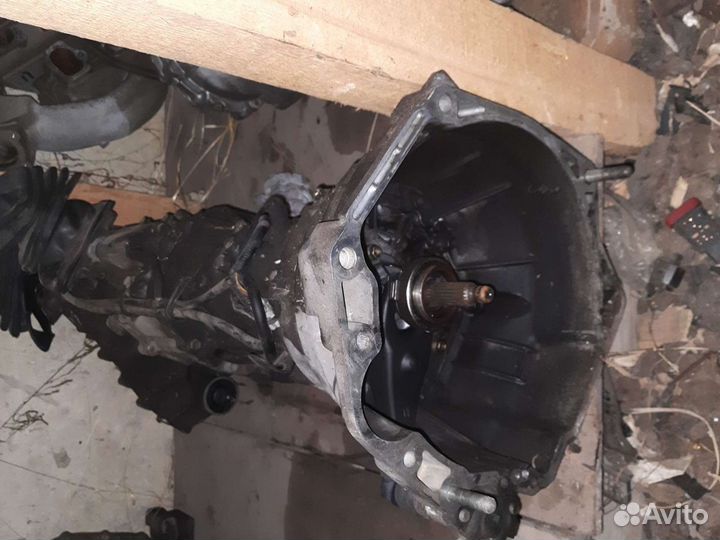 Suzuki grand vitara 00-05 год МКПП