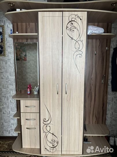 Шкаф в прихожую