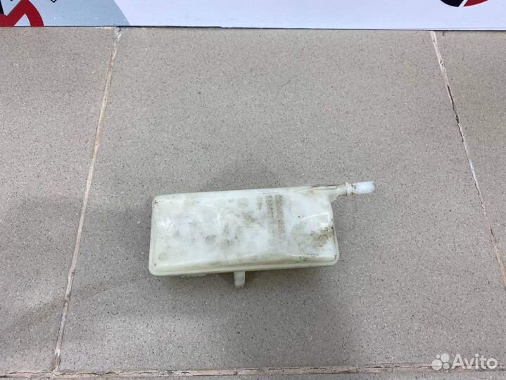 Бачок главного тормозного цилиндра Citroen C4 II 2