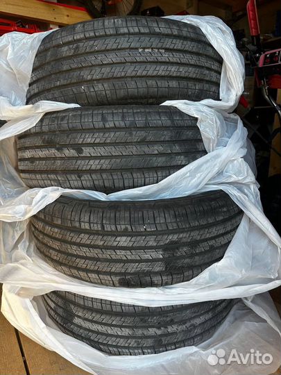 Continental Conti4x4Contact 235/65 R17