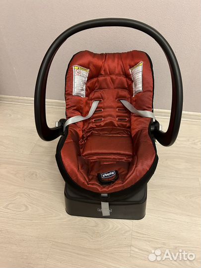 Автокресло chicco с базой
