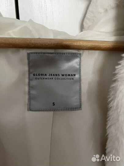 Шубка мягкая женская