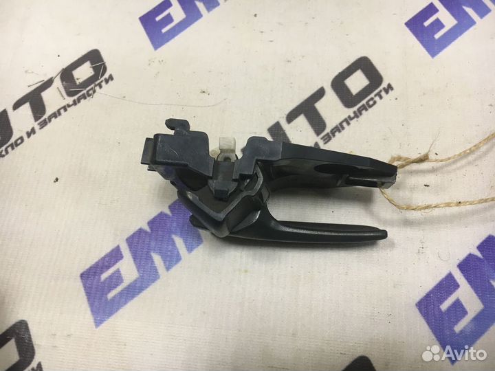 Ручка двери внутренняя левая Митсубиси Лансер 9