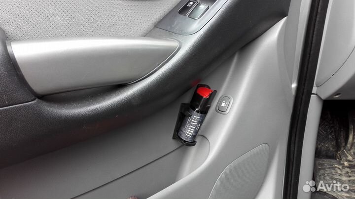 Держатель газового баллончика (35мм) в автомобиль