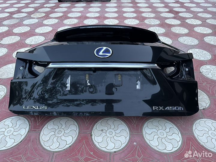 Lexus RX4 Крышка багажника
