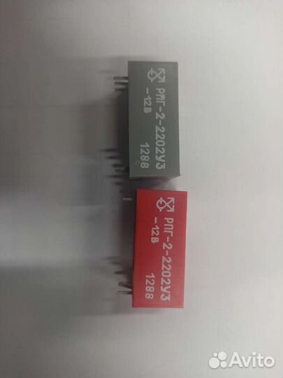 Микровы-ль Д701, реле рпг-2-220У3,лампа ифк-120