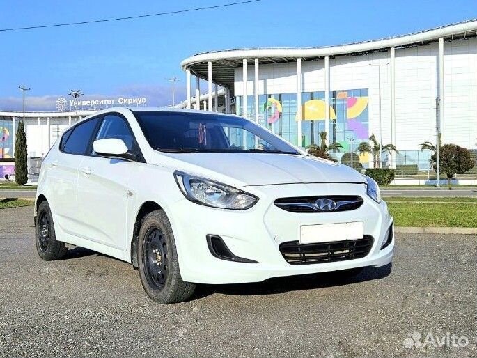 Аренда автомобиля hyundai solaris