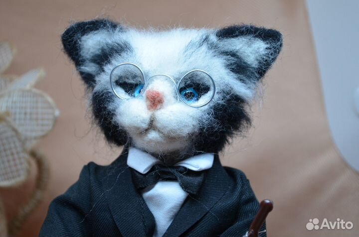 Кот скрипач Кирюша, сухое валяние, кукла из шерсти