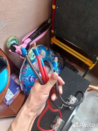 Акустические колонки для автомобили