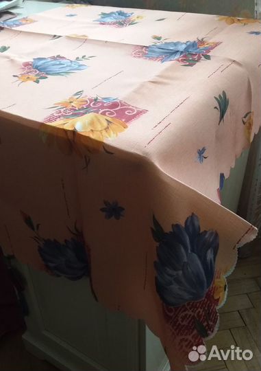 Скатерть водоотталкивающая