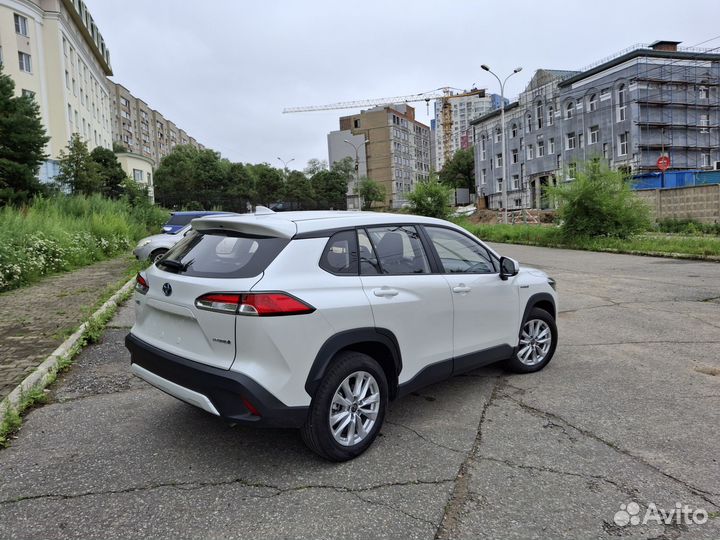 Toyota Corolla Cross 2.0 CVT, 2024, 30 км