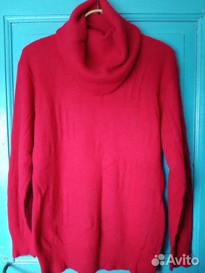 Свитер из ангоры размер 46-48, замеры на фото