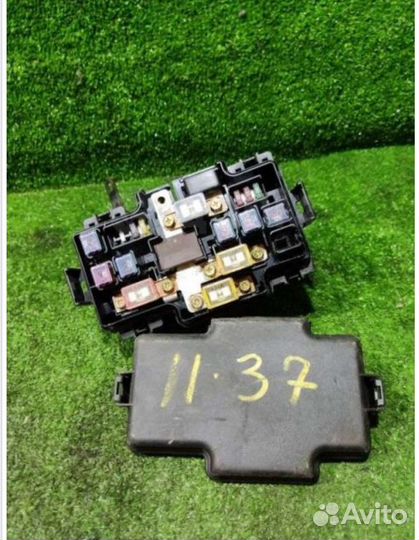 Блок предохранителей