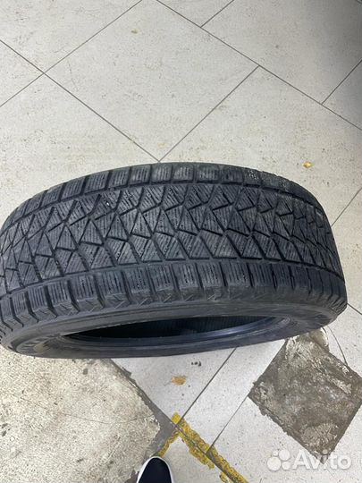Bridgestone Blizzak DM-V2 2.25/6 R17 99S