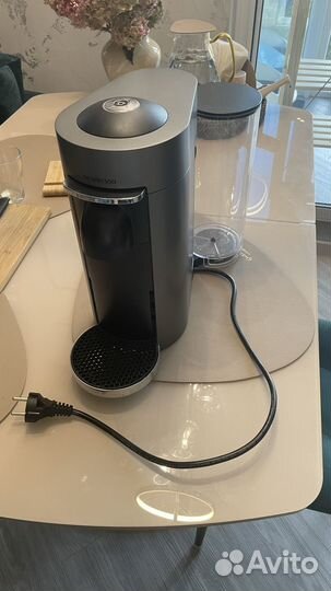 Nespresso Vertuo Plus GDB2