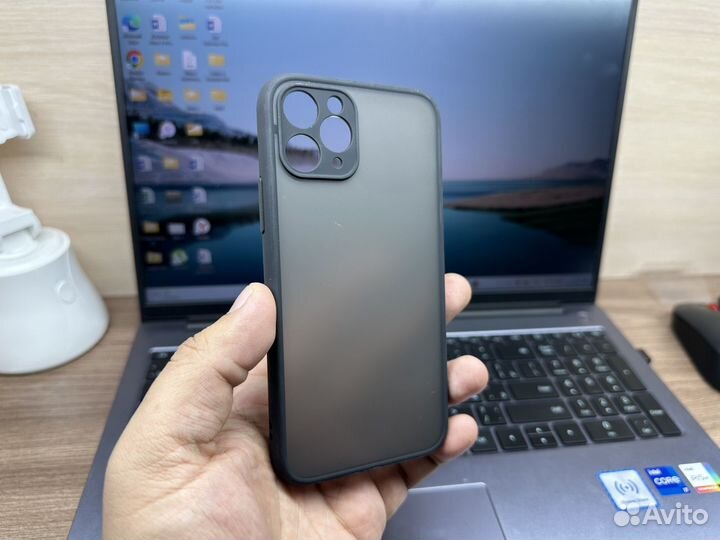 Чехол на iPhone 11 pro