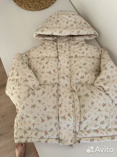 Куртка для девочки новая
