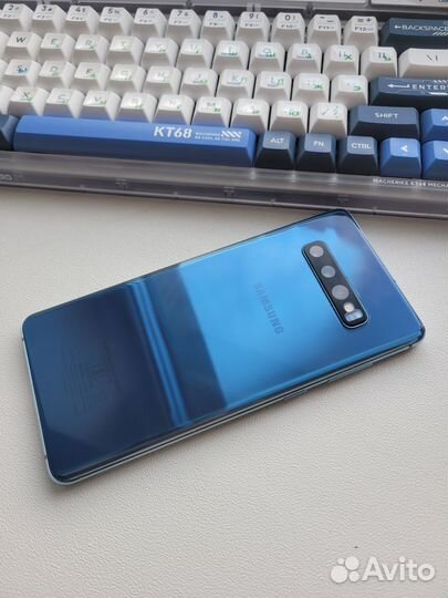 Samsung Galaxy S10+, 8/128 ГБ