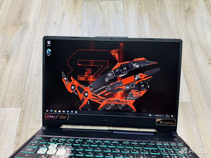 Игровой ноутбук Asus ROG 2023г