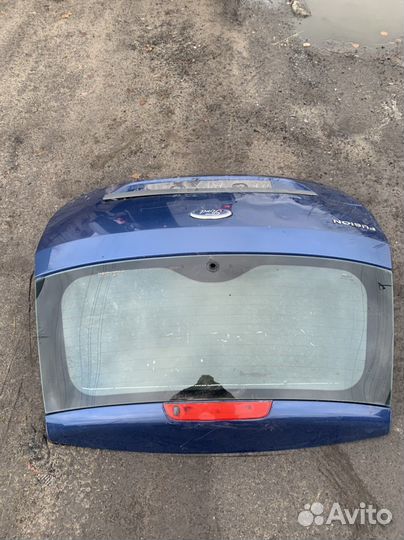 Крышка багажника под ремонт Ford Fusion