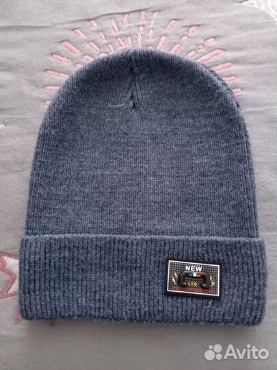 Вязаная шапка мужская