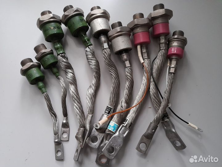 Силовые тиристоры, диоды