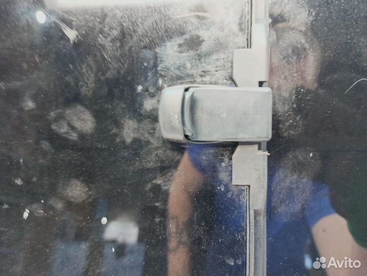 Стекло заднее Toyota Tundra (XK50) 64810-0C070