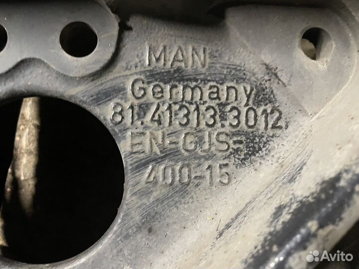 Кронштейн рессоры передней правый ман