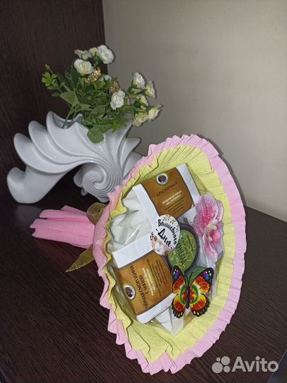 Изготовление букетов с чаем, кофе, сладостями