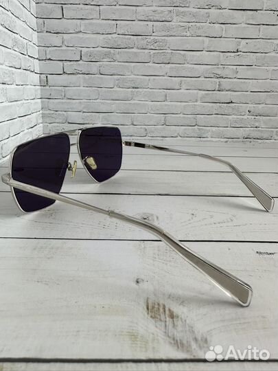 Солнцезащитные очки Celine CL40246U-Y