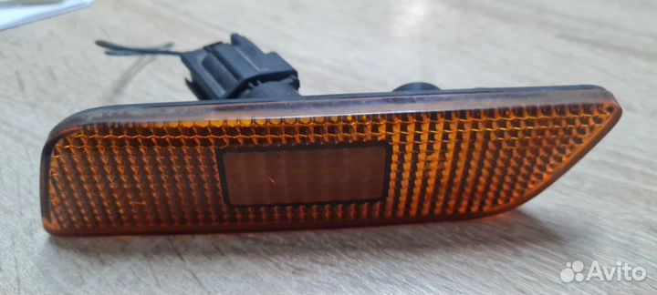 Фонарь габаритный передний левый Volvo S80 P2