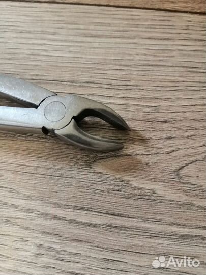 Продам щипцы стоматологические СССР