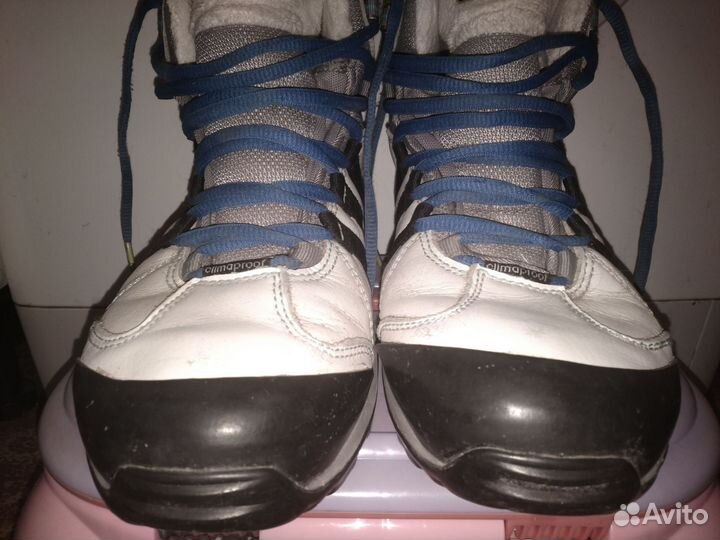 Кроссовки Адидас 40, теплые