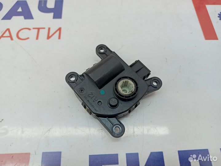 Моторчик заслонки отопителя Hyundai Creta